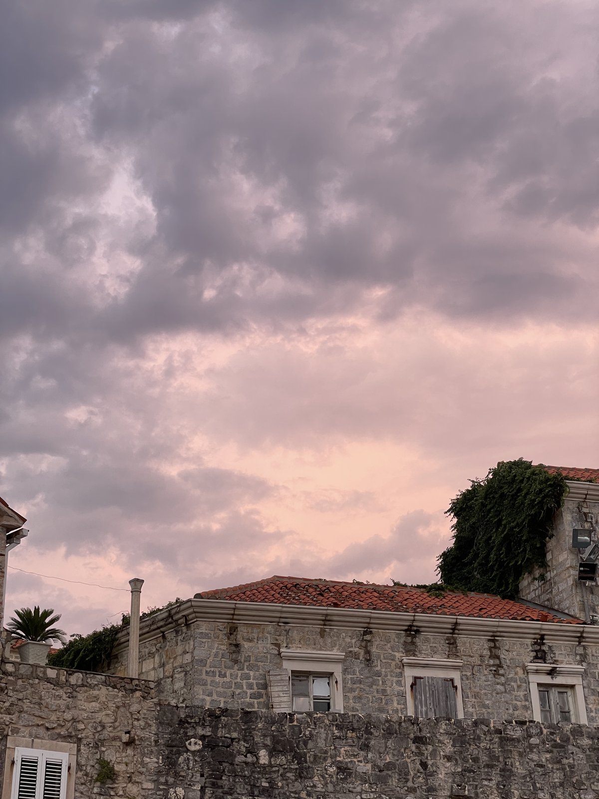Budva old town · Photo 13