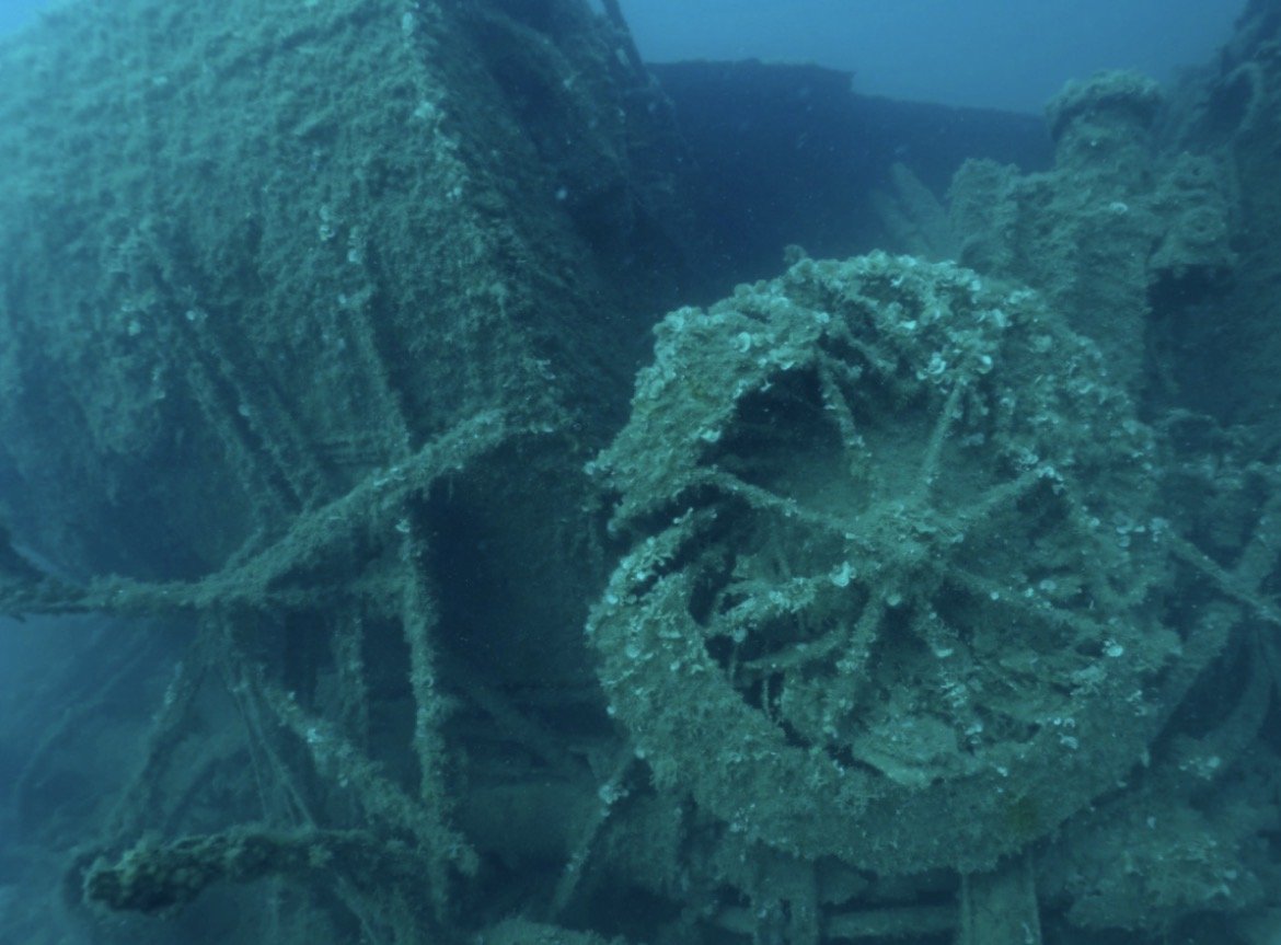 Dague wreck, Bar · Photo 1