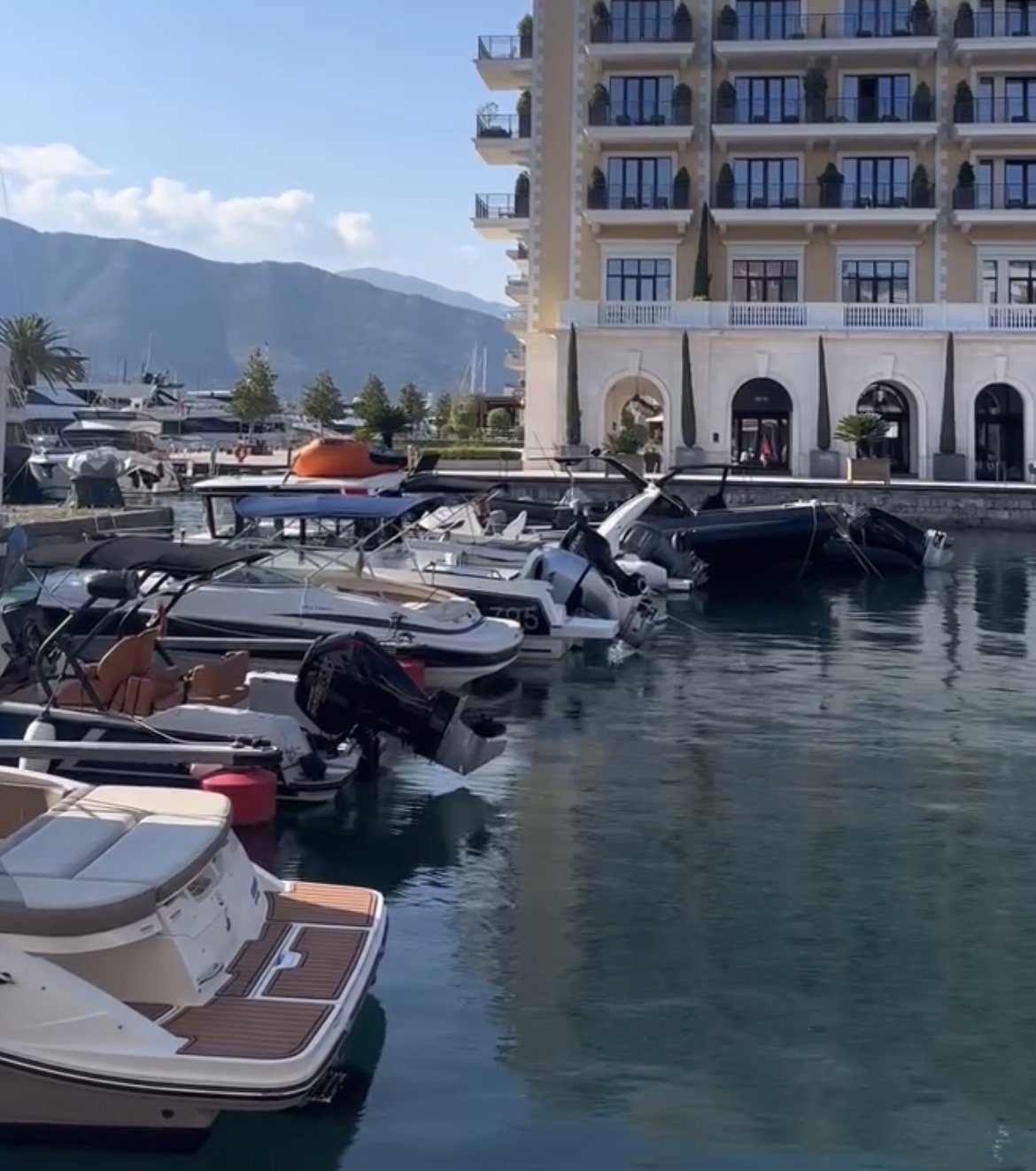 Tivat and the stone houses of Gornja Lastva · Photo 2